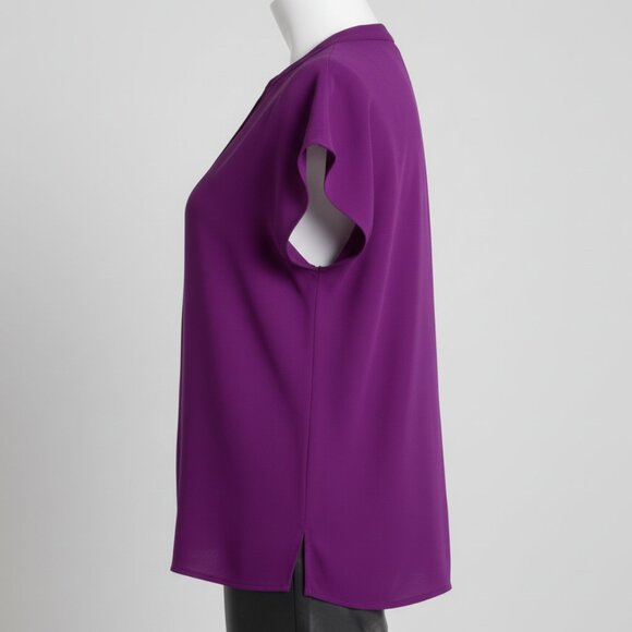 Gently Used ELOQUII Women's Plus Size Notch Collar Blouse 24 - Picture 10 of 15